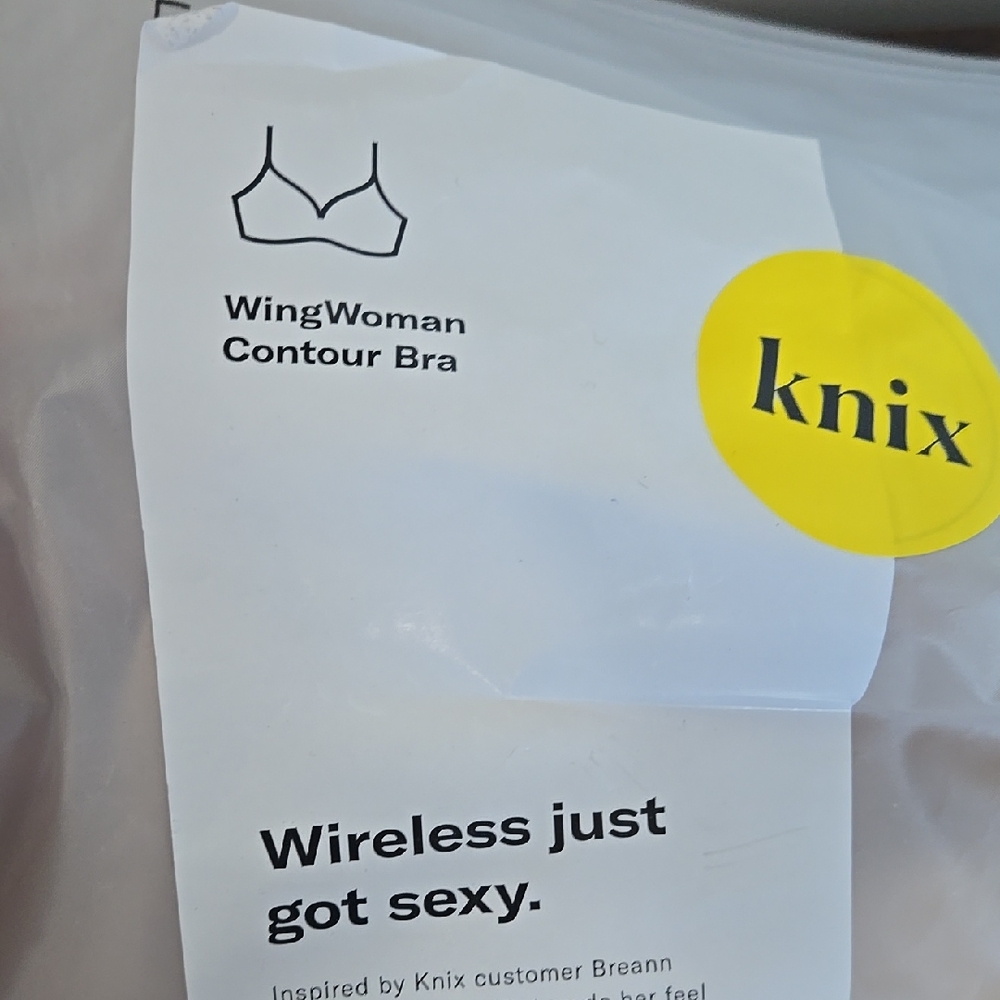 Knix WingWoman Contour Bra 36C - Sleek Warm Sand